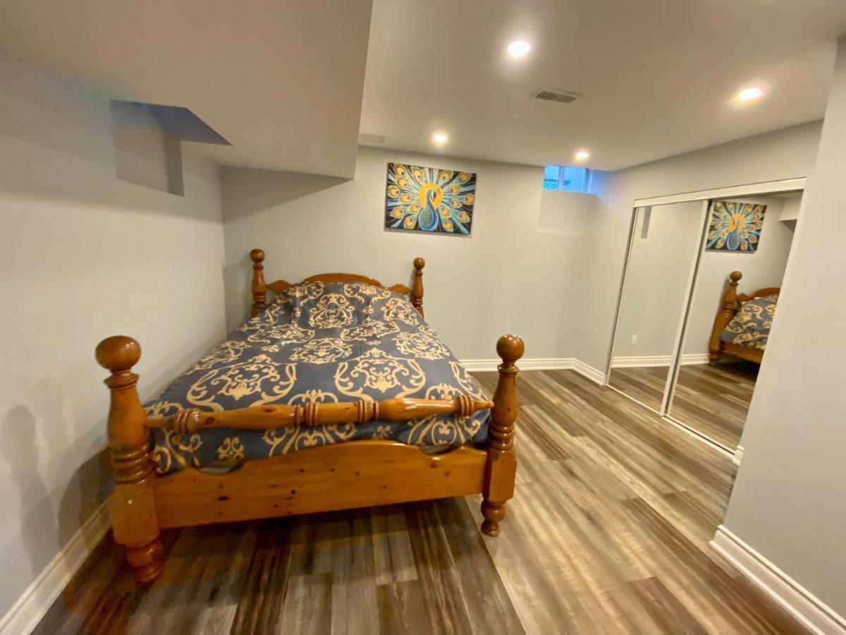 2 Bedroom With 2 Ensuites Unit In Richmond Hill Ngoại thất bức ảnh