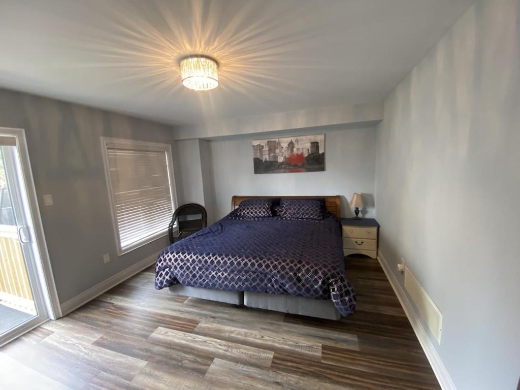 2 Bedroom With 2 Ensuites Unit In Richmond Hill Ngoại thất bức ảnh